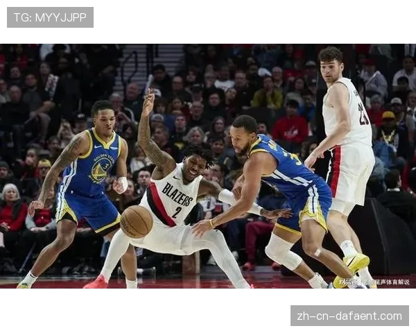 勇士惜败开拓者 杨瀚森9分6板库里28分克林根贡献15分11板